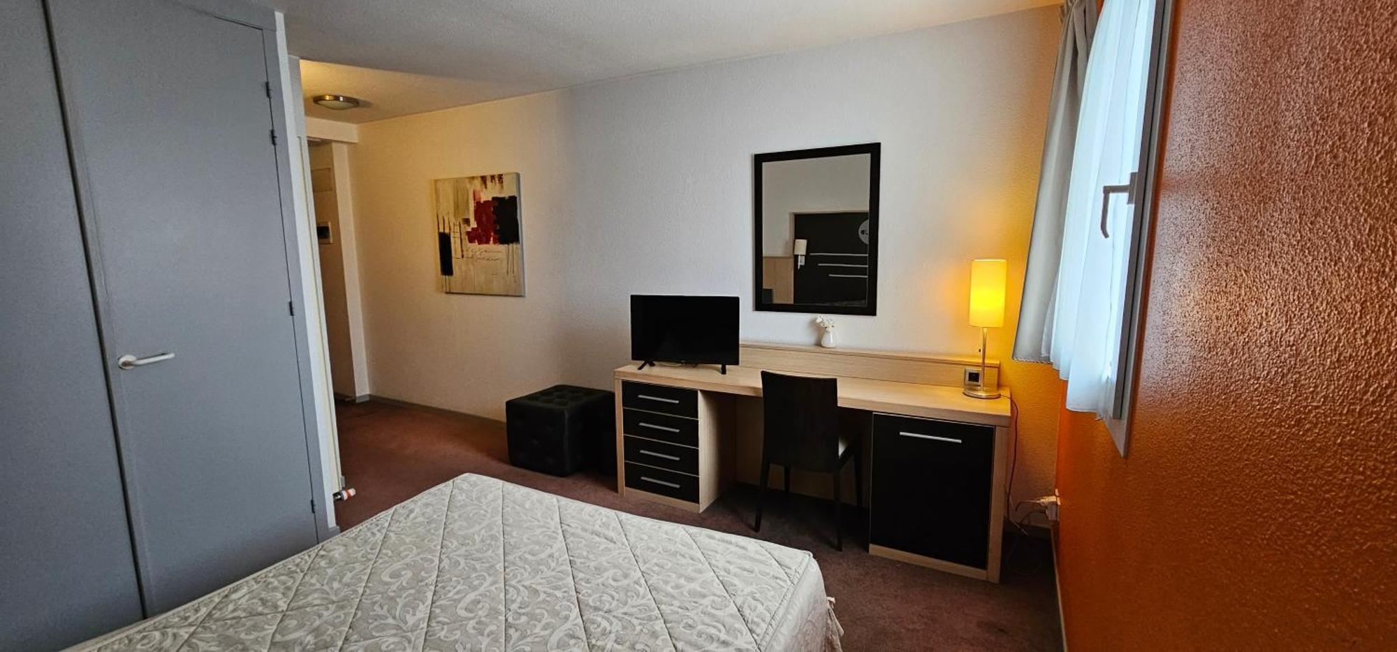Hotel Lyon Sud, Pierre Benite, St Genis Laval Ngoại thất bức ảnh