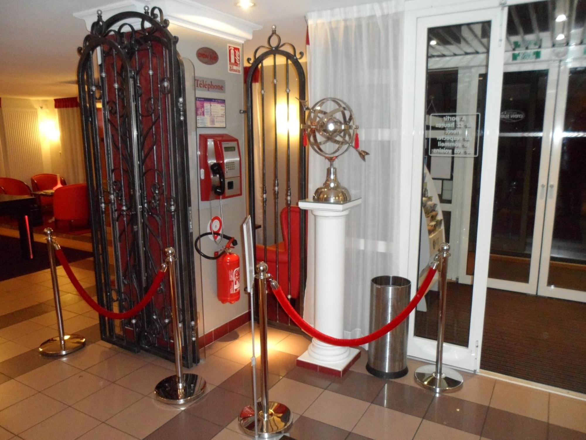 Hotel Lyon Sud, Pierre Benite, St Genis Laval Ngoại thất bức ảnh