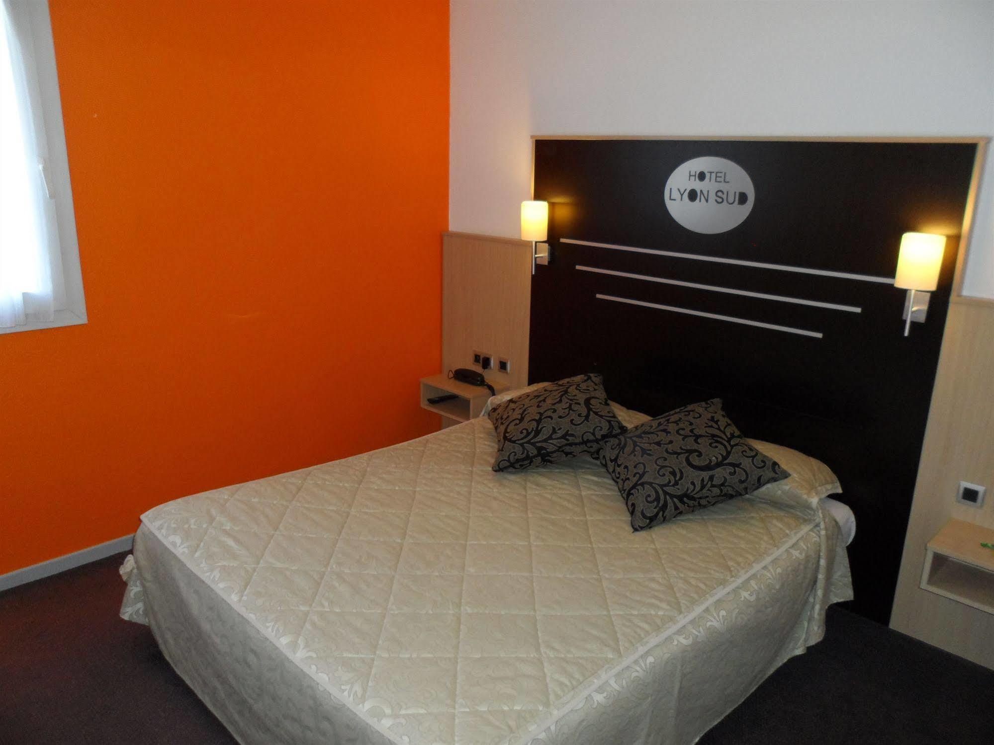 Hotel Lyon Sud, Pierre Benite, St Genis Laval Ngoại thất bức ảnh